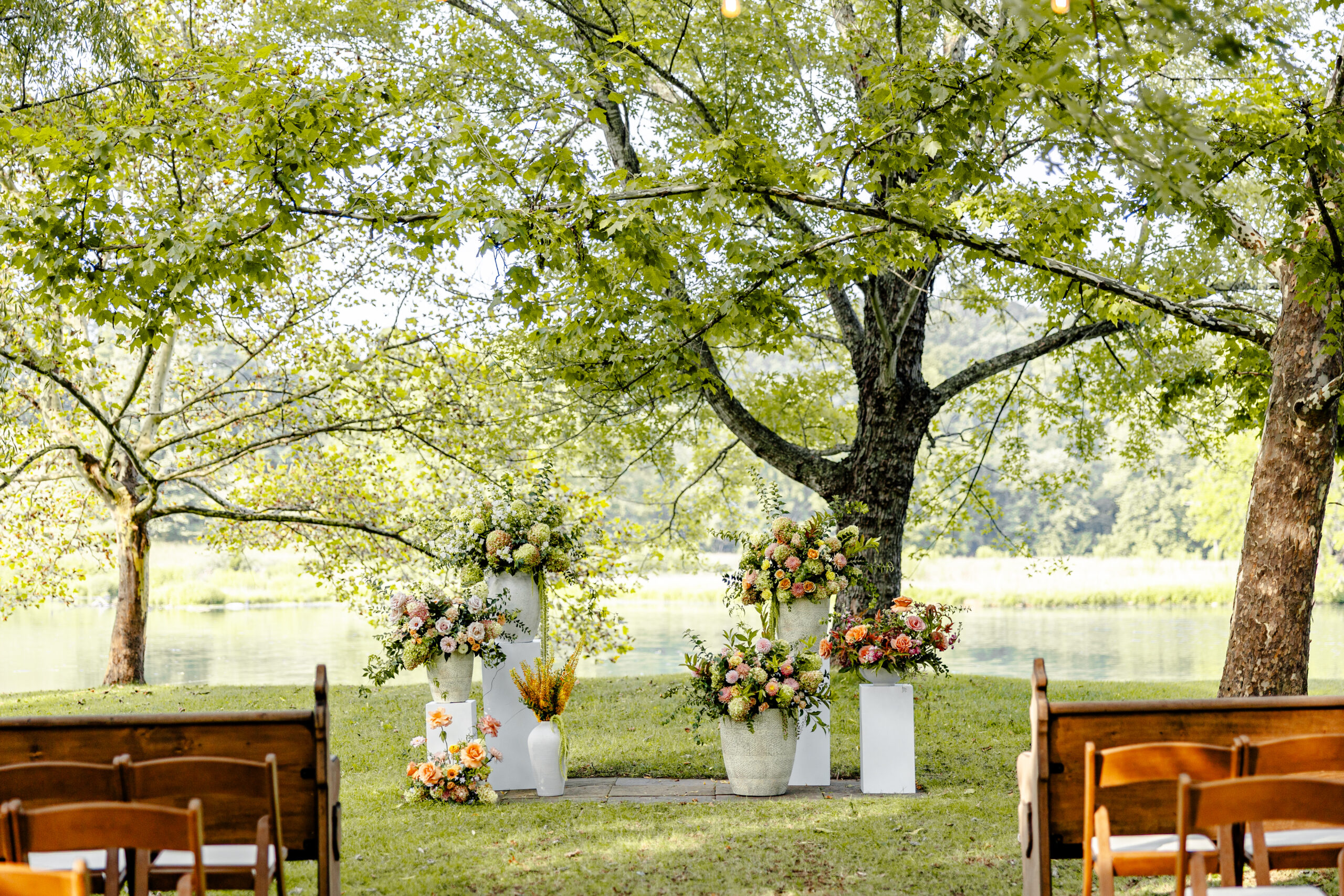 Gorgeous summer florals in ceramic pots